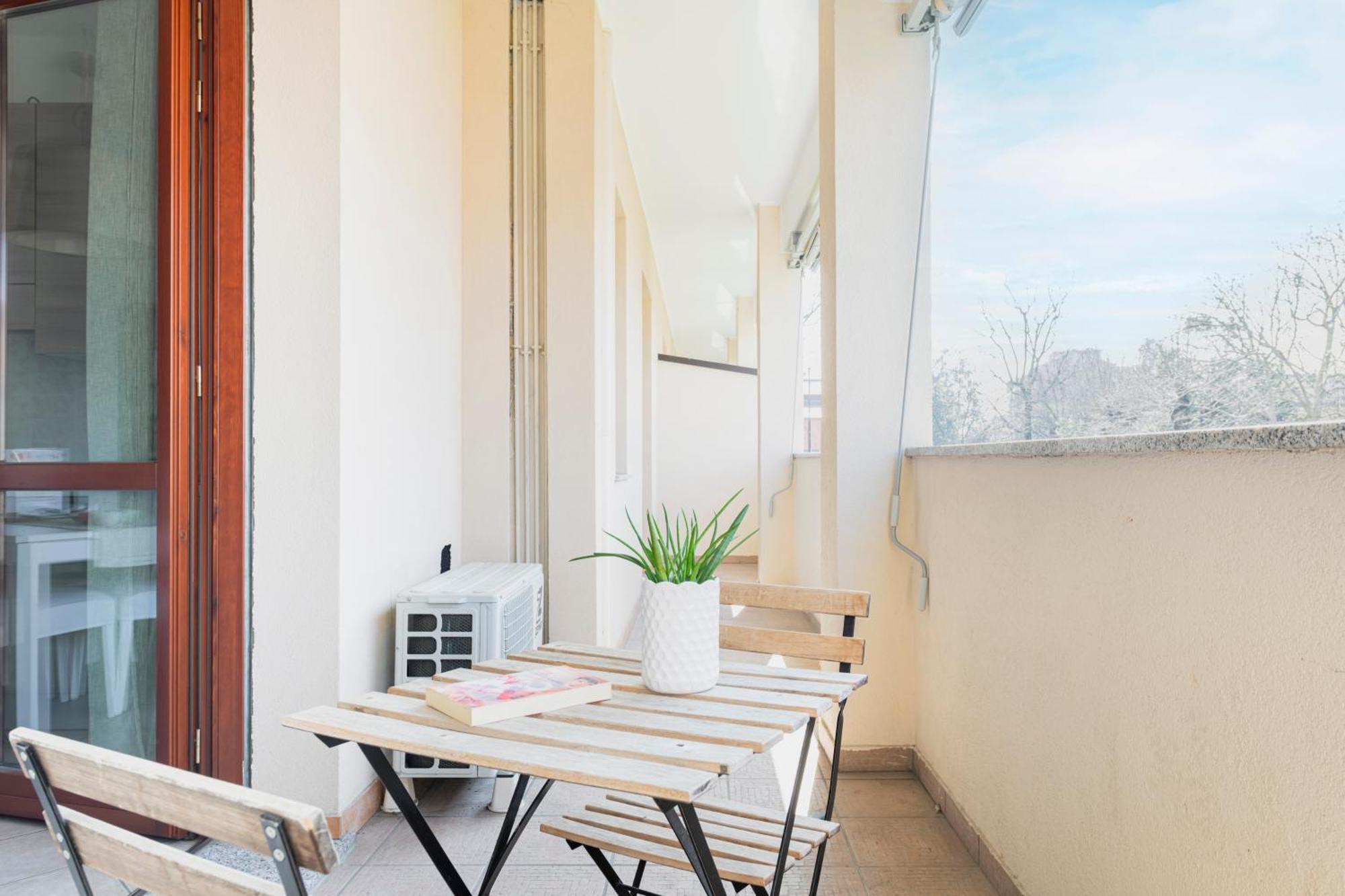 Hq Aparthotel Milano Inn - Smart Suites Cinisello Balsamo Buitenkant foto