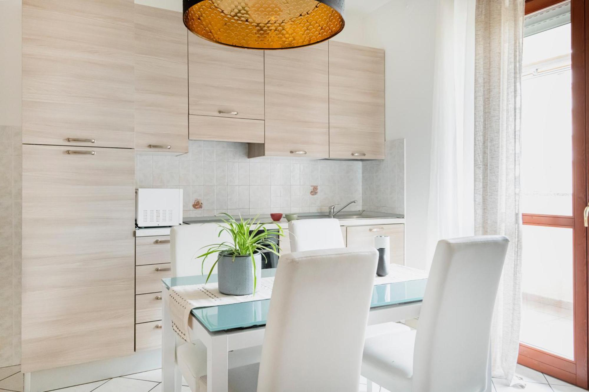 Hq Aparthotel Milano Inn - Smart Suites Cinisello Balsamo Buitenkant foto