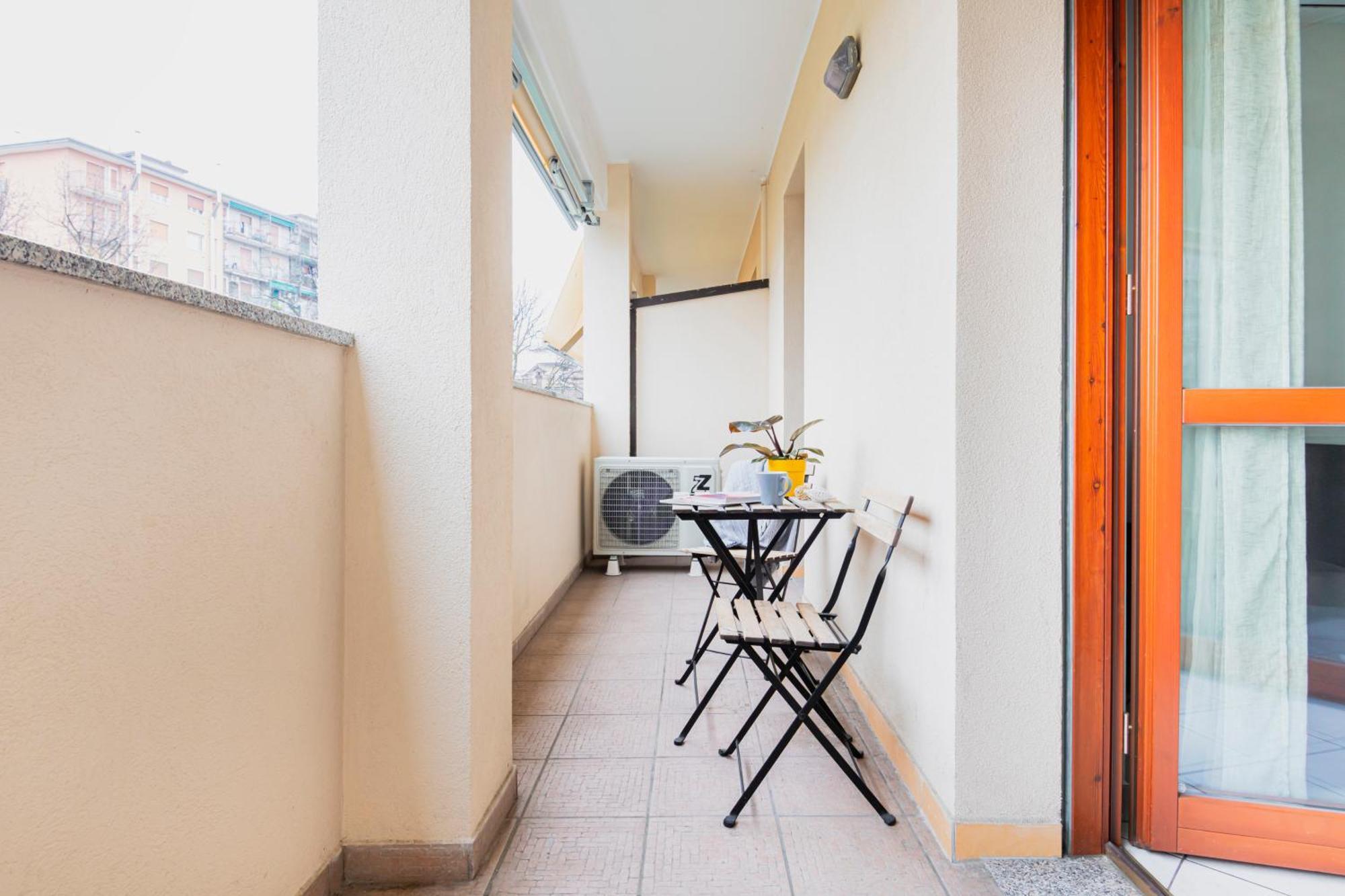 Hq Aparthotel Milano Inn - Smart Suites Cinisello Balsamo Buitenkant foto