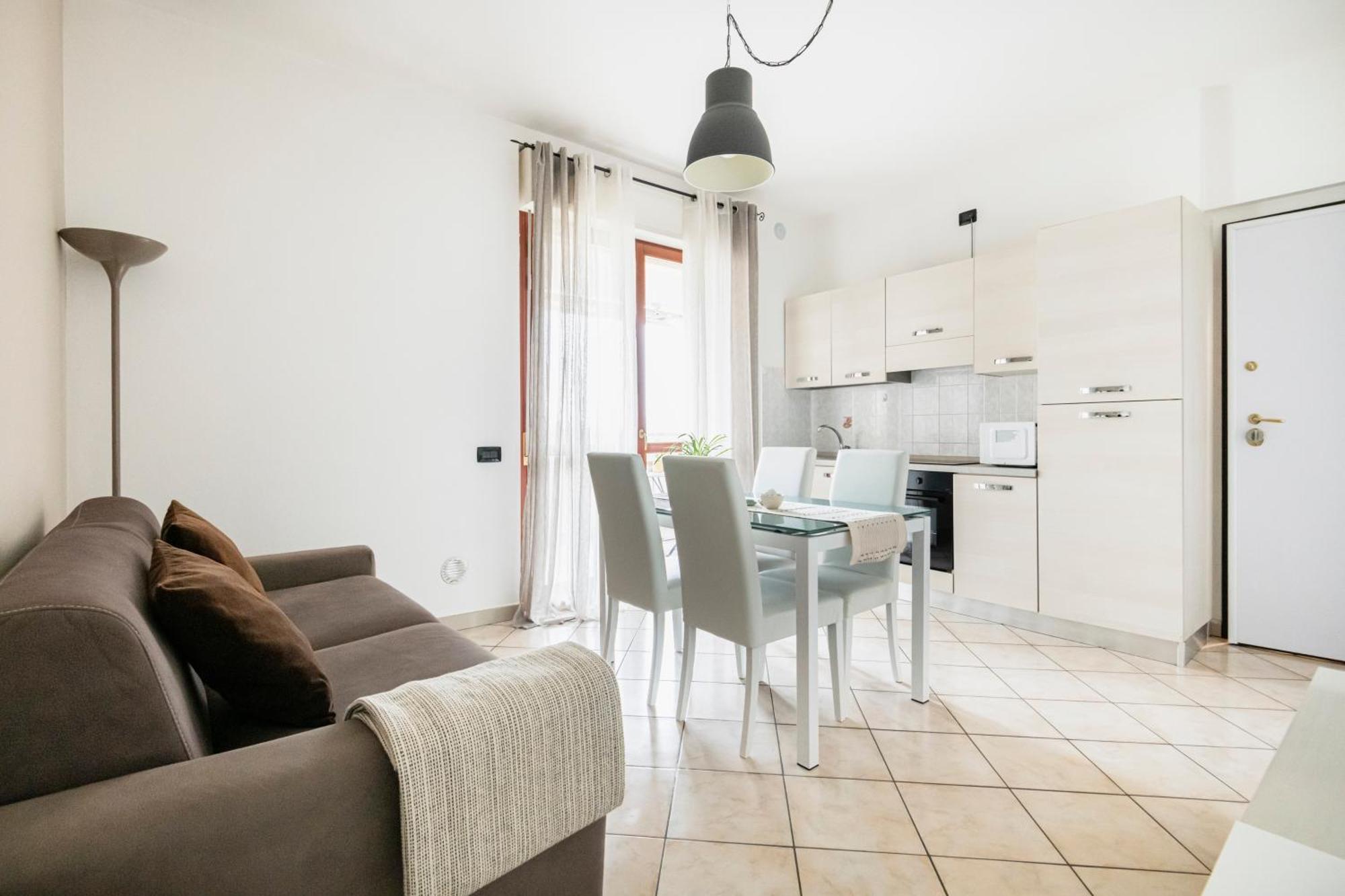 Hq Aparthotel Milano Inn - Smart Suites Cinisello Balsamo Buitenkant foto